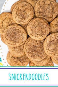 A plate stacked with Snickerdoodle cookies. Candies Recipes, Portable Dessert, Holiday Baking List, Snickerdoodle Cookies, Cinnamon Cookies, Cutout Sugar Cookies, Bar Recipes, Delicious Cookie Recipes, Christmas Sweets