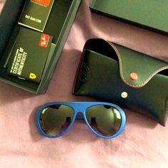 Brand New! Iconic Ray-Ban *Unisex* Blue Navy Shield Sunglasses 59mm Lense Bridge Distance: 16 Mm Arm Length: 140 Mm Navy Sunglasses, Clubmaster Sunglasses, Tortoise Shell Sunglasses, Black Aviators, Shield Sunglasses, Ray Ban Aviators, Gold Sunglasses, Ray Ban Sunglasses, Blue Suede