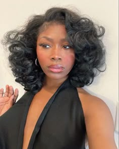 90s Curls Short Hair, Curly Blowout Natural Hair, Blowout Black Hairstyles, Short Curly Blowout, Vintage Curls Black Women, Blowout Hair Natural Short, Layered Bob Hairstyles Black Women, Short Curly Hair Formal, 70s Blowout Hair Black Women