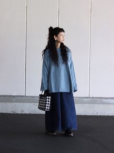 Japanese Layering Fashion, Japanese Women Style, Japanese Street Wear Women, Japanese Workwear Women, Japanese Oversized Fashion, Muji Fashion, Japanese Fashion Aesthetic, Artsy Outfit Ideas, Japanese Look