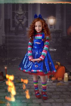 Chucky Dress, Baby Carrier Costume, Parents With Baby, Halloween Theme Birthday, Coraline Costume, Birthday Party Outfits, Easy Costumes