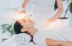 Meridian Energy, What Is Reiki, Asana Yoga, Solfeggio Frequencies, Reiki Practitioner, Energy Healing Reiki, Holistic Therapies