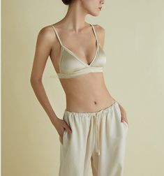 Awulook French Style Women Silk Bra French Style Women, Silk Bra, Style Français, Sleep Accessories, Silk Accessories, Soft Bra, Twilly, Luxury Silk, Silk Charmeuse