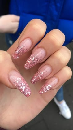 White Acrylic Nails, Pink Acrylic Nails, Glitter Nail Art, Coffin Nails Designs, Accent Nails, Pretty Acrylic Nails, Christmas Nail, Smokey Eye Makeup, Best Acrylic Nails