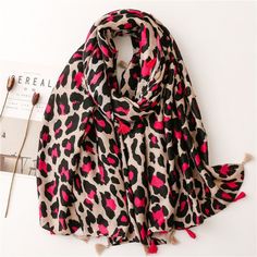 Classic leopard print spring, autumn, and winter long versatile cotton and linen scarf dual purpose shawl

 


	
		
			
			Fabric

			
			
			Length

			
			
			Width

			
			
			Weight

			
			
			 

			
		
		
			
			Satin cotton

			
			
			180CM

			
			
			90CM

			
			
			180G

			
			
			 

			
		
	


 


Measurement instructions: All dimensions are measured flat, and due to different measurement methods, there may be errors within the allowable range of 2-3CM.

Kind reminder: Due to the characteristics of scarf textile fabrics, it cannot be guaranteed that each scarf is flawless. Some slight fabric flying, snagging, small dyeing, etc. will not affect the wearing effect and firmness at all. Please be cautious when taking photos for concerned buyers! Winter Wrap, Snood Scarf, Linen Scarf, Leopard Scarf, Muslim Hijab, Linen Scarves, Scarf Material, Leopard Print Scarf, Tassel Scarf