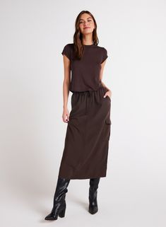 Bella DahlCargo Midi Skirt - Chestnut BrownBottoms Cargo Midi Skirt, Tencel Fabric, Bella Dahl, Cargo Skirt, Midi Length Skirts, Chestnut Brown, Chocolate Brown, Chestnut, Denim Dress