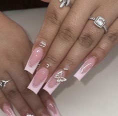 Best Christmas Nails, Pink French Tip Nails, Christmas Nails Ideas, Pink French Tip, Classic Nail, Milky Nails, Professional Manicure, Nail Drills