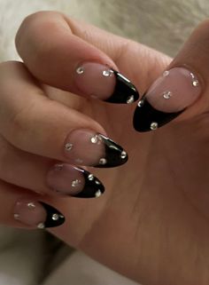 Black french tip almond shape with rhinestones ✨ Black French Tips Rhinestones, Black French Almond Nails With Rhinestones, Black Almond Design Nails, Black Nail Diamonds, Almond Black French Tip Nails With Rhinestones, Black French Tips With Diamonds, Black Tip Nails With Rhinestones, Black French Tip Rhinestone Nails, Black French With Diamonds