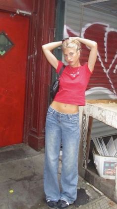 jeans LINKED casual it girl style 00s Mode, Mode Zara, Looks Vintage, Outfits Casuales, Outfits Aesthetic