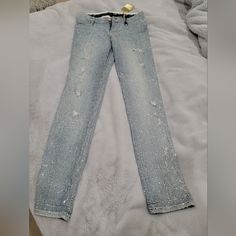 This Is A Great Pair Of Lerock Gold Label Jeans. The Jeans Are Done In Denim (93% Cotton/3% Elastan) Covered With Swarovski Crystals. The Button, Rivets, And Label Plate Are 24k Gold Plated. Size 28. Never Worn. There's Not Enough Stretch In Them For My Butt And Thighs. The Sparkle In These Jeans Is To Die For! They're Absolutely Beautiful. Note: Some Stones Have Fallen Off (See Pictures), But You Can Not Tell When The Jeans Are On And It Doesn't Take Away From The Beauty Of These Jeans. Crystal Jeans, Gold Labels, Not Enough, Rivets, Colored Jeans, Swarovski Crystal, Swarovski Crystals, Women Jeans, Sparkle