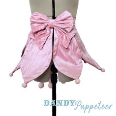 Jester Apron 3 Jester Costume, Punk Style Outfits, Clown Clothes, Flower Costume, Cute Clown, Clown Costume, Model Inspo, Funky Fashion, Pink Skirt