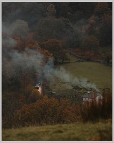 Misty Autumn Aesthetic, Rustic Autumn Aesthetic, Houses In Autumn, Autumn Homestead Aesthetic, England Nature Aesthetic, Lake District In Autumn, Cosy Halloween Aesthetic, Autumn Neighborhood Aesthetic, Nostalgic Fall Aesthetic