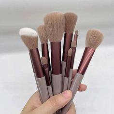 Introducing our versatile and essential 13-Piece Makeup Brush Set, curated to meet all your makeup needs. With 13 different brushes included, this set offers a wide range of options for achieving flawless makeup looks. Crafted with soft materials, these brushes ensure a gentle and smooth application, pampering your skin with every stroke. Specifically designed for women, each brush is tailored for applying eye shadow, foundation, blush, and more, catering to all aspects of your beauty routine. W Round Makeup Brush, Fake Snap Makeup Products, Blush Beauty, Flawless Makeup Application, Beauty Brushes, Makeup Brushes Set, Makeup Needs, Women Cosmetics, Lip Brush