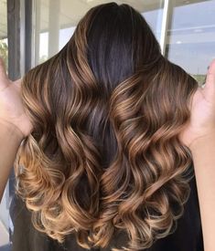 Bold Balayage, Best Hair Color Ideas, Brown Hair Inspiration, The Best Hair Color, Summer Hair Color Ideas, Highlights Curly Hair, Best Hair Color, Balayage Hair Color, Brunette Balayage