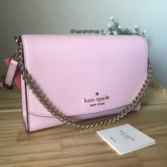 100% Authentic Kate Spade Carson Convertible Crossbody Light Crepe And Gold Hardware Brand New With Tags 9" X 6" X 2.5" Chain Handle Is 5” Drop (Not Removable) Long Shoulder Strap Included Pink Purses, Kate Spade Crossbody Purse, Bags Kate Spade, Girly Bags, Stylish Handbags, Quilted Crossbody Bag, Girly Accessories, Pink Purse, Wallet Pouch