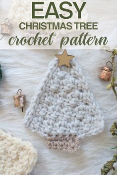 flat crochet christmas tree on white background Tree Crochet Pattern Free, Christmas Tree Crochet Pattern Free, Crochet Christmas Trees Pattern, Tree Crochet