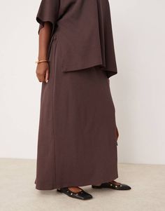 Faldas de ASOS EDITION Parte de un conjunto La camiseta se vende por separado Diseño liso Talle alto Abertura en el bajo Corte estándar Maxi Rok, Jane Dress, Skirt Co Ord, Leggings Sale, Dress Bra, Plus Size Skirts, Co Ord Set, Plain Design, Maxi Dress Trend