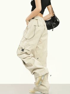 5ft 5''(166cm) tall, 97 lbs(44kg) weight and wearing a size M163cm/44kg wearing a size S - BUCKLE- Multi-pocket- Wide straight fit (baggy)- Cargo drape style- 3 colors Cargo Pants Baggy, Streetwear Cargo Pants, Wide Leg Denim Pants, Denim Decor, Trousers Casual, Pants Baggy, Streetwear Jeans, Baggy Cargo Pants, Jean Pockets