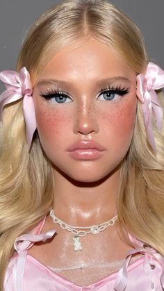 a real life doll by pinkmint_mua and julia_makeupdubai  #coquette #dollete #pink #girly #2010s #doll Bo Peep Makeup Ideas, Lil Bo Peep Makeup, Girlie Makeup Look, Pouty Makeup Look, Marie Aristocats Makeup, Doll Eye Makeup Halloween, Pink Doll Makeup Look, Baby Makeup Look, Girly Costume Ideas