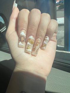 21st Birthday Nails Leo, Leo Bday Nails, Leo Nail Ideas, Leo Szn Nails, Birthday Nail Set Ideas Leo, Leo Acrylic Nails, Libra Nail Art, Leo Nail Art, 19 Birthday Nails