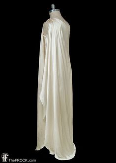 Halston toga dress vintage grecian goddess wedding or evening | Etsy Greek Goddess Wedding Dress, Ball Gowns Fantasy, Goddess Wedding, Grecian Wedding Dress, Toga Dress, Vintage Halston, 1950s Clothing, Wedding Dresses Vera Wang, Grecian Goddess