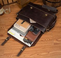 Laptops Aesthetic, Delsey Luggage, Laptop Screen Repair, Hard Case Luggage, Cabin Luggage, Laptop Storage, Laptops For Sale, Hogwarts Aesthetic, College Bags