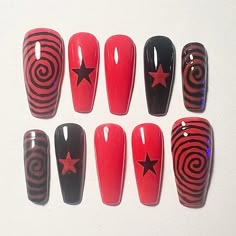 Hadestown Inspired Nails, Red And Black Striped Nails, Nail Art Designs Trippy, Nail Gothic Ideas, Cute Nails Red And Black, Red Rockstar Nails, Spiral Design Nails, Star And Spiral Nails, Easy Red And Black Nails