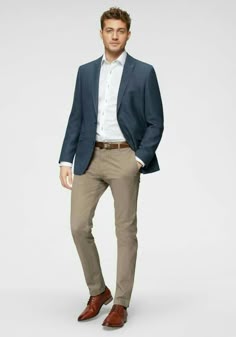 Business Outfit Men, Business Outfit Ideas, Man Fashion Style, Mens Fashion Tips, Fashion Snow Boots, Business Casual Attire For Men, Timberland Heels, Navy Blazers, Mens Work Outfits