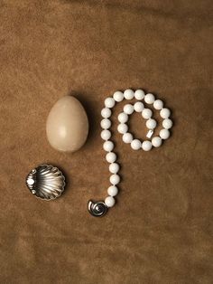 Jewellery Still Life, Jewelry Still Life Photography Velvet, Conceptual Jewellery Photography, Jewelry Editorial Photography Still Life, Pearl Necklace Product Photography, Jewelry Photoshoot, Jewelry Photography, Photo Jewelry