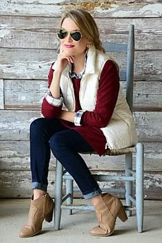 Cream vest layered look for fall! Cream Colored Vest Outfits, White Quilted Vest Outfit, White Fluffy Vest Outfit, Cream Puffy Vest Outfit, Light Pink Vest Outfit, Ivory Vest Outfit, Cream Puff Vest Outfit, Ivory Puffer Vest Outfit, Cream Vest Outfits For Women