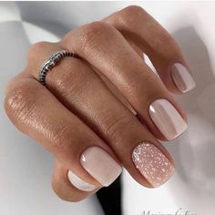 CHIC NAIL IDEAS | JANUARY NAILS Milky Nails, Colorful Nails, Cute Gel Nails, Short Acrylic Nails Designs, Neutral Nails, Dipped Nails, Orange Nails, Stick On Nails, Chic Nails