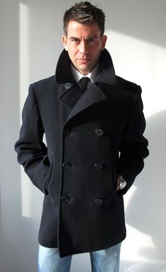 Peacoat Outfit Men, Peacoat Outfit, Black Overcoat, Peacoat Men, Mens Winter Coat, Gentleman Style, Pea Coat, Outfits Casual