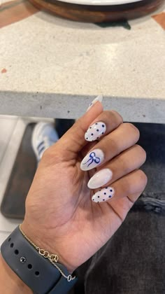 #couquette #nails #bows Blue Nails Acrylic Design Art Ideas, Nails Acrylic Bow Design, Cute Nails With Bf Initials, Gel Nails With Bows, Fall Nail Designs Easy At Home, Boise State Nails, Nail Ideas Girly, Nails Trendy 2024, Fun Western Nails