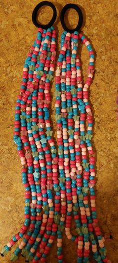 Beaded ponytails, inspired by kandi, for girls, women and kids, for any occasions Kandi Pant Chain, Kandi Water Bottle Holder, Cat Pony Bead Patterns, Undertale Kandi, Kandi Glove, Kandi Ideas Pattern, Kandi Accessories