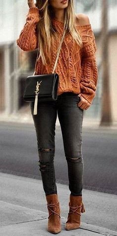 Cosy Fall Outfits, Cosy Fall, Fashion Trend Inspiration, Perfect Winter Outfit, Orange Jeans, Knitwear Inspiration, Mandala Tattoo Design, Trendy Fall Outfits, Fall Clothes