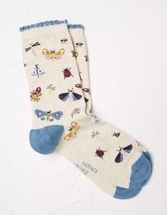 Buy Oatmeal One Pack Bug Socks today from FatFace. FREE UK Delivery on all orders over £50. Neutral Gifts, Kawaii Clothing, Women's Socks, Fat Face, Dream Clothes