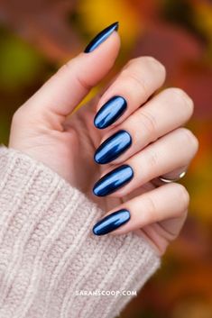 Garnet Nail Color, Navy And Chrome Nails, Winter Chrome Nails 2024, Navy Blue With Chrome Nails, Winter Blue Chrome Nails, Navy With Chrome Nails, Midnight Blue Chrome Nails, Chrome Navy Nails, Chrome Navy Blue Nails