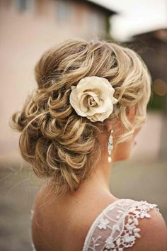 Hair Blonde, Wedding Updo, Short Haircut, Popular Hairstyles, Wedding Hair And Makeup, Hair Dos, Bridesmaid Hair, Prom Hair, Up Hairstyles