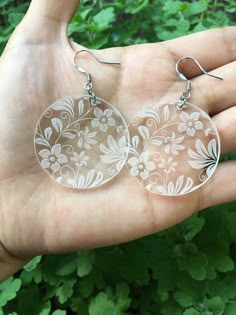 Check out this item in my Etsy shop https://www.etsy.com/listing/1238144514/earrings-acrylic-earrings-dangle Acrylic Earrings Cricut, Glowforge Earrings Acrylic, Clear Acrylic Earrings, Hypoallergenic White Crystal Earrings, Trendy White Resin Earrings, Clear Crystal Earrings For Pierced Ears, Trendy Round Flower Earrings As Gift, Trendy Round Flower Earrings For Gift, Flower Shaped Crystal Earrings For Gift