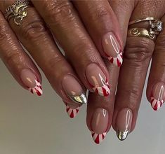 Nail Idea French Tip, French Nails For Christmas, Nail Idea French, Silver French Nails, Christmas Mani, Acrylics Nails, Candy Cane Nails, Nails Now, Nails Christmas