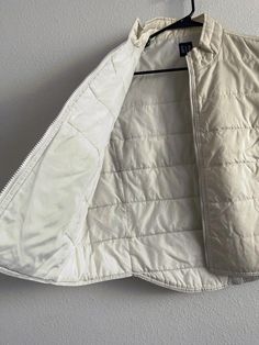 Gap Off White Cream Puffer vest Cream Puffer Vest, White Puffer Vest, White Puffer, Uk Fashion, Puffer Vest, Brands Outlet, White Cream, Vest Jacket, Gap