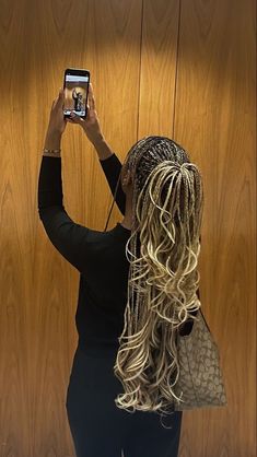 Box Braid School Hairstyles, Long Braiding Hairstyles, Long Blonde Box Braids Black Women, Blonde Spanish Curls Braids, Braided French Braids Black Hair, Blonde Twist Braids Black Women, Blonde Hair French Braids, Blonde Ombre French Curl Braids, Ombre French Braids