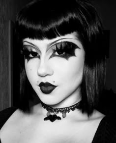 Traditional Goth Makeup 80s, Traditional Goth Makeup Men, Goth Makeup No White Base, Gothic Fairy Makeup, Goth Makeup Inspiration, Trad Goth Makeup Men, Trad Goth Makeup Template, Trad Goth Makeup 80s