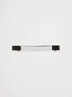 Sleek and sculptural, we finished this sturdy leather belt with a wide, metallic buckle that attaches almost invisibly.  Designed to be worn at the waist.  Designed to be worn at the waist.  Width: 4" XXS: 25-29" XS: 27-31" S: 29-33" M: 31-35" L: 34-38" XL: 38-42" XXL: 42-46" Belt Black, Metal Buckles, Black Belt, Waist Belt, Leather Belt, Black Silver, Women's Accessories, Banana Republic, Buckle