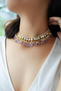 Telugu Jewellery, Moti Jewellery, Vintage Indian Jewelry, Fine Jewelry Necklace, Fashion Jewelry Necklaces Gold, Small Joys, Kundan Choker Necklace, Choker Necklace Online, Matha Patti