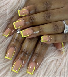 Nude Short Acrylic Nails, Short Dope Nails, Nail Designs For Short Nails, Acrylic Nails Nude, Designs For Short Nails, Nail Work, Nails Green, Nails Winter