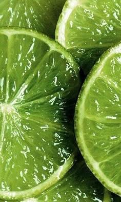 lime slices are stacked on top of each other