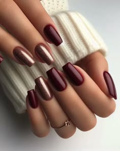 Scottish Nail Art, 2024 Fall Nail Designs, Fall Themed Nails Simple, Classy Autumn Nails, November Nails, Fall Nail Trends, Burgundy Nails, Nail Swag, Fall Nail