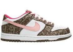 Buy and sell authentic Nike shoes on StockX including the Nike Dunk Low XOXO (GS) and thousands of other sneakers with price data and release dates. Nike Shoes Women Fashion, Pretty Sneakers, Pretty Shoes Sneakers, All Nike Shoes, Nike Models, Cute Nike Shoes, Fresh Shoes, Hype Shoes, Cute Nikes