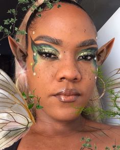 Pretty Elf Makeup, Elfcore Make Up, Spring Fantasy Makeup, Fairy Goddess Makeup, Nature Goddess Makeup, Earth Makeup Looks, Elf Makeup Looks Halloween, Black Fairy Makeup